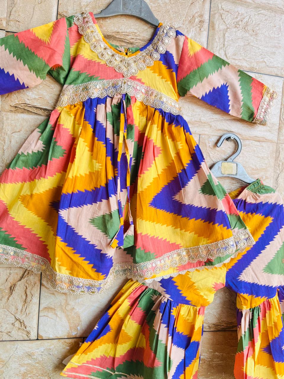 Zigzag Multicolor Sharara Set with Lace – 60x60 Cotton (1–10 Years)
